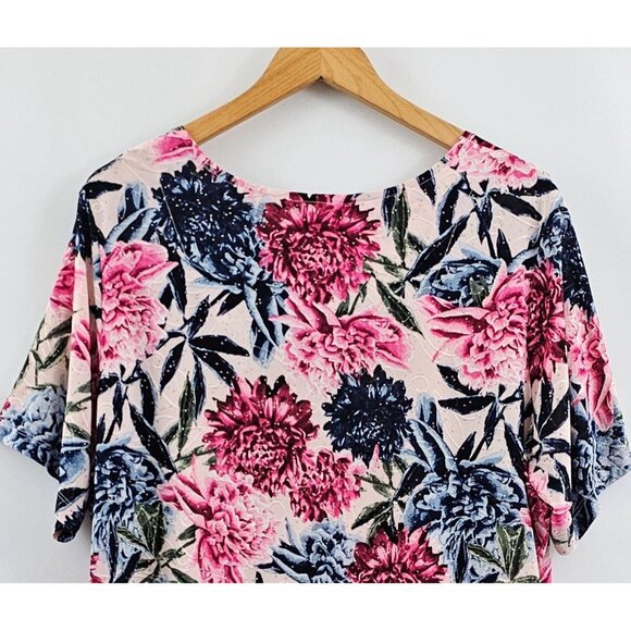 JM Collection Floral Top Woman 2X Short Sleeve Pink Blue Stretch Embellished - Picture 7 of 11